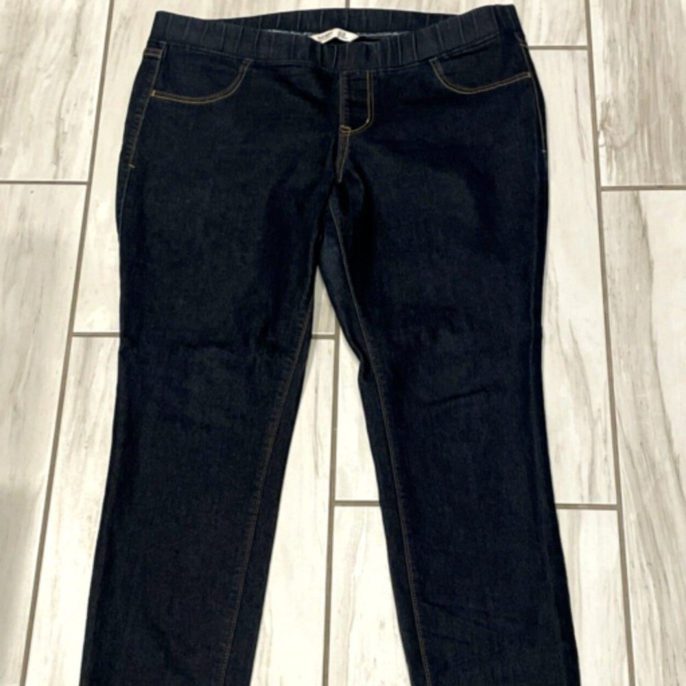 Old Navy Denim Jegging Size 16
